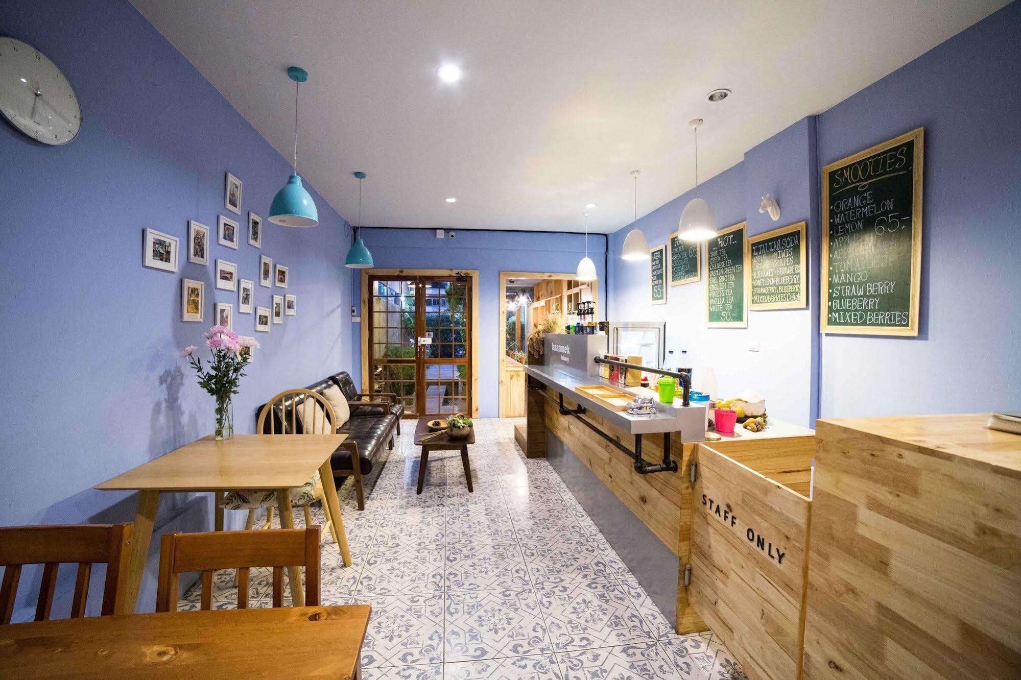 Baan Mek Hostel Chiang Mai Exterior photo